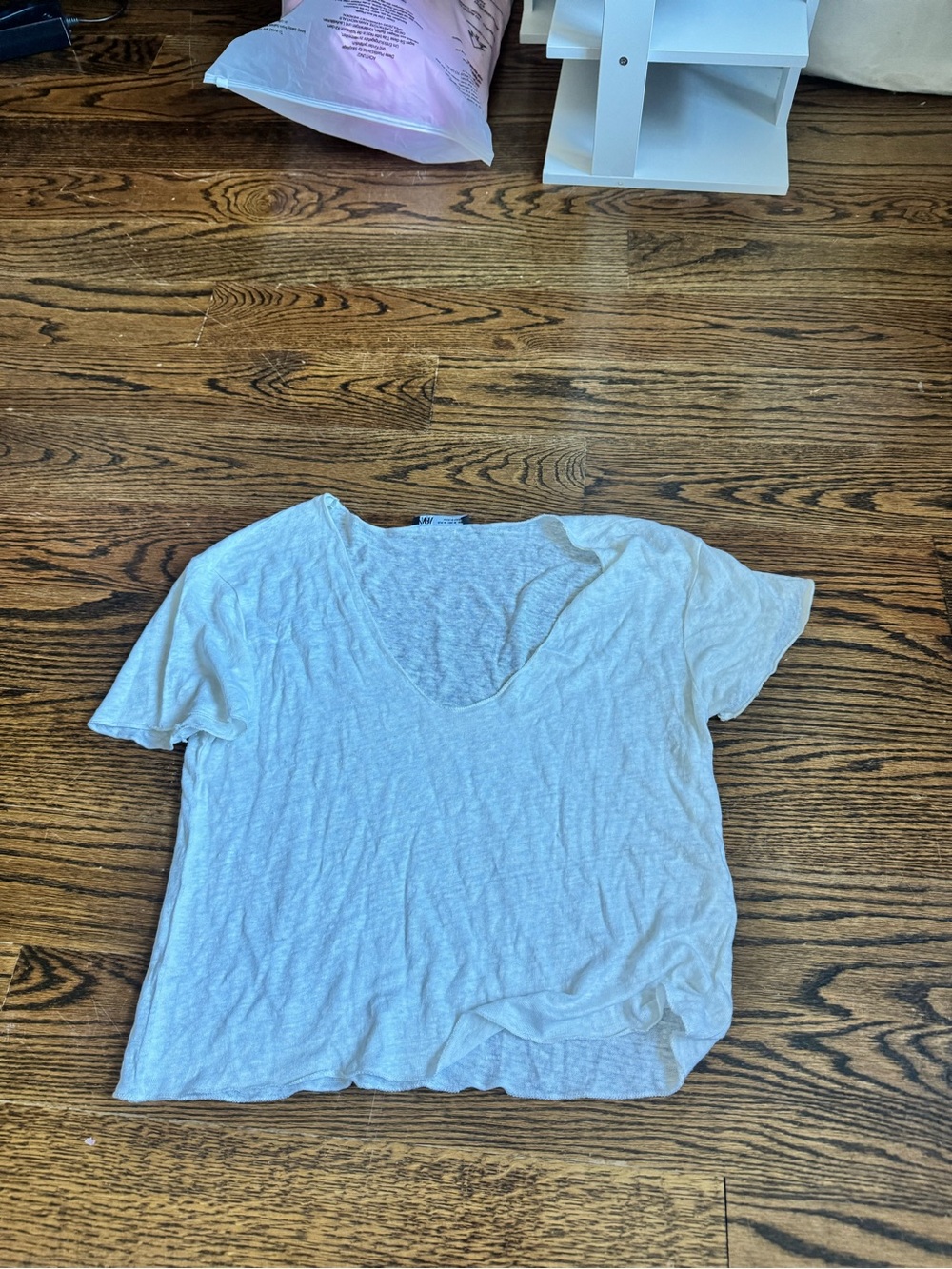 Zara Light white cotton Short Sleeve V-Neck Tee